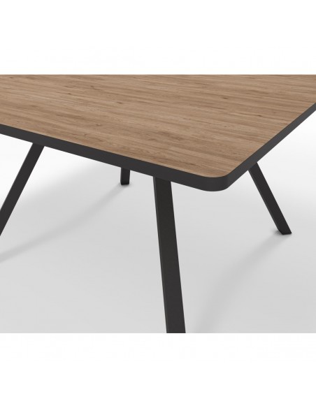 Mesa comedor BENI 136 cm