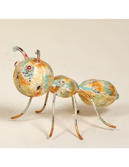 Figura HORMIGA 23cm