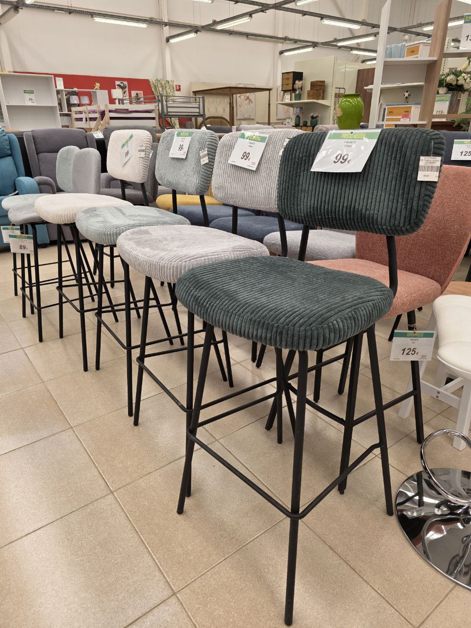 Taburetes y sillas de diseño